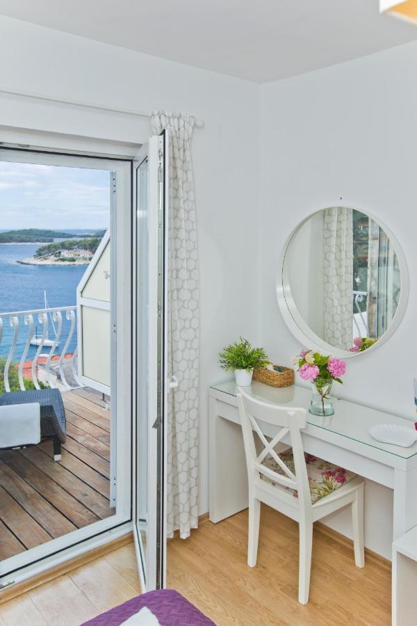 Rooms Carpe Diem Hvar Hvar Town Exterior photo