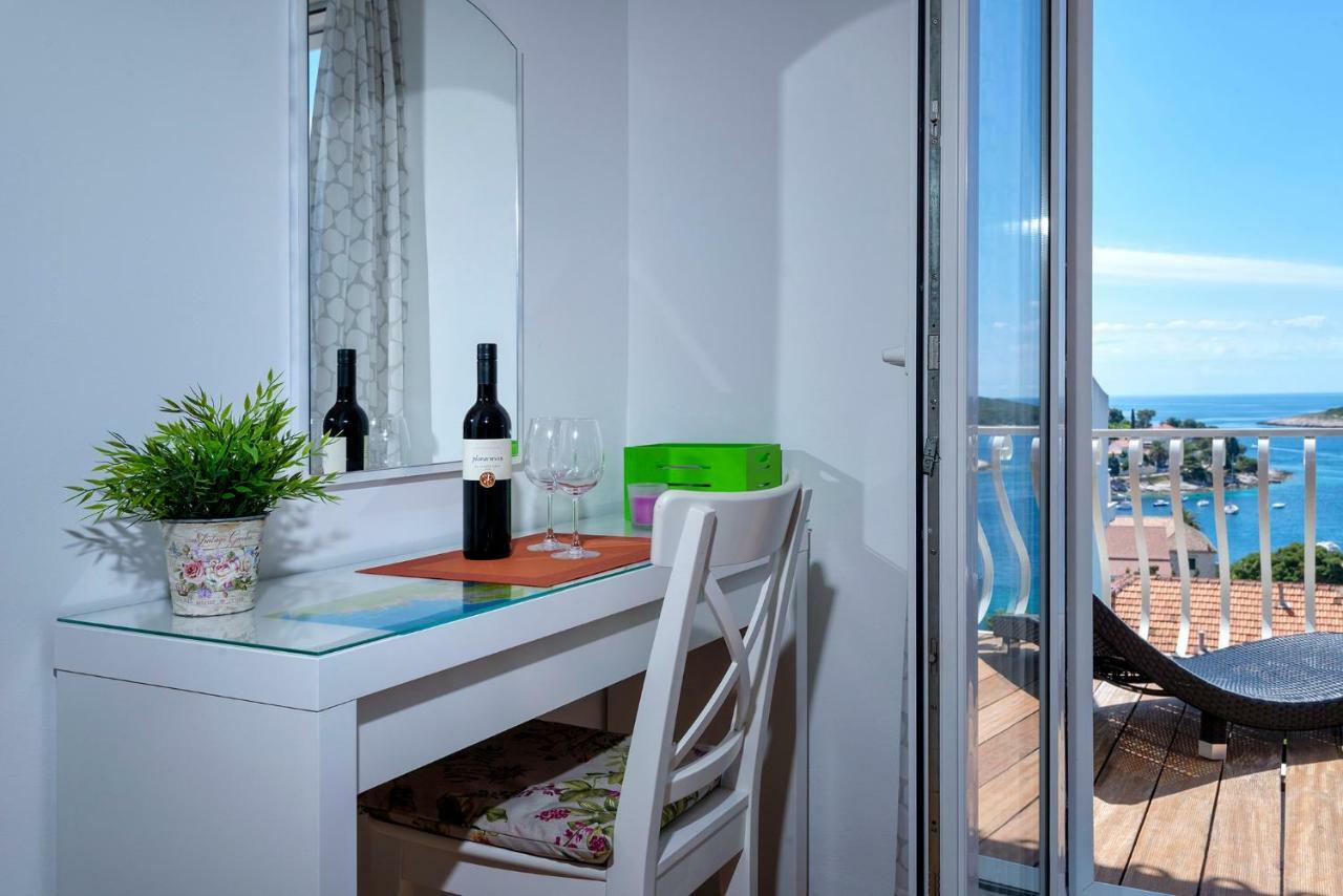 Rooms Carpe Diem Hvar Hvar Town Exterior photo